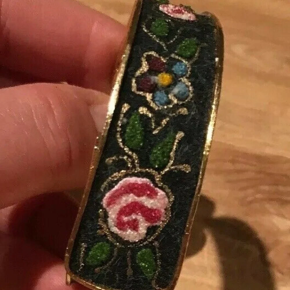 Vintage Pilgrim Hinged Bangle Flower Rose Watch
